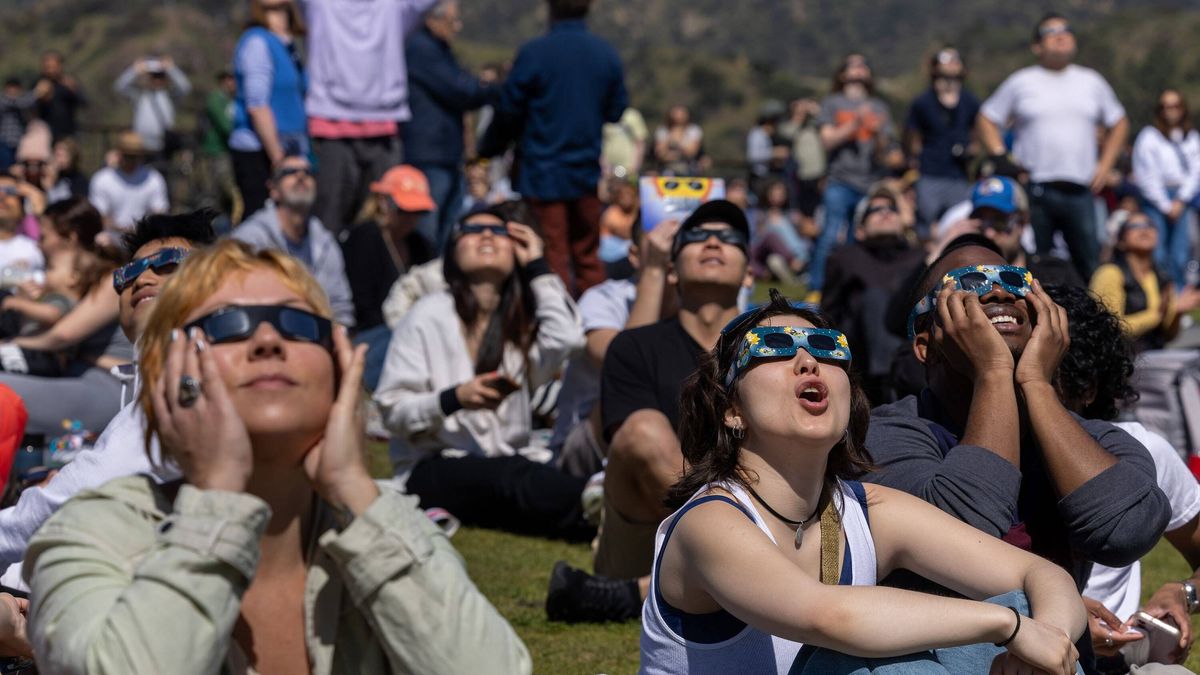 Upcoming 2026 Solar Eclipse to Align with Perseid Meteor Shower, Streamed Globally