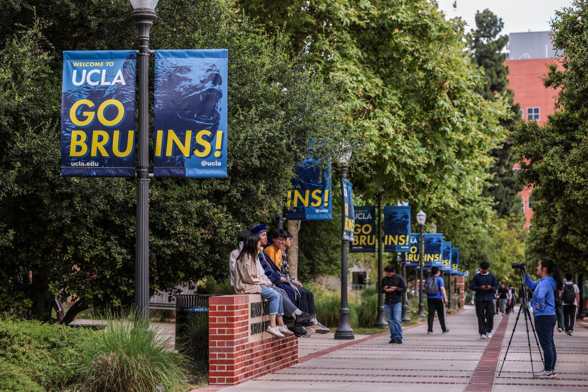 State Senators Urge University of California to Reinstate SAT and ACT Requirements