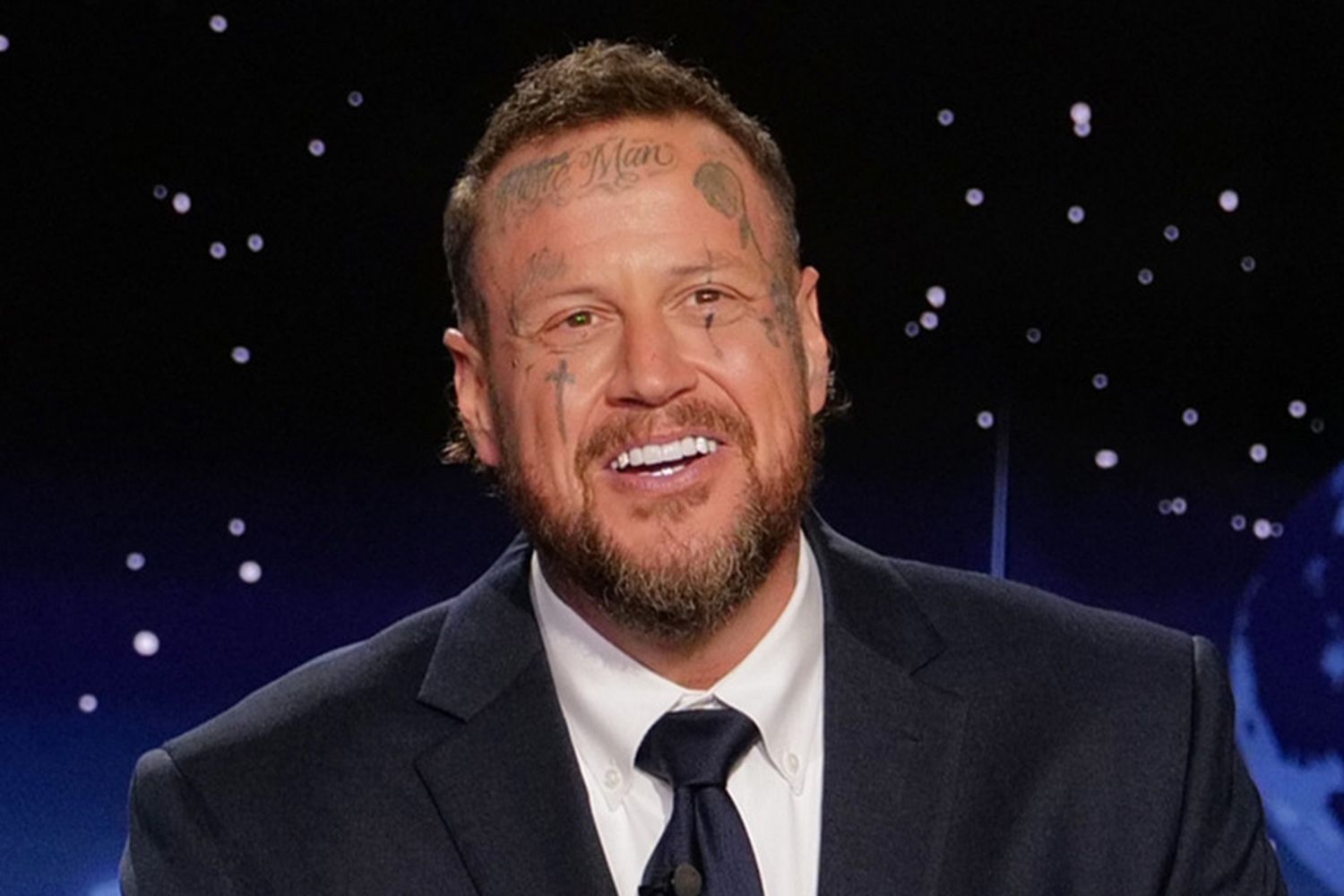 Jelly Roll Addresses Political Divisions and Human Dignity in Emotional Monologue