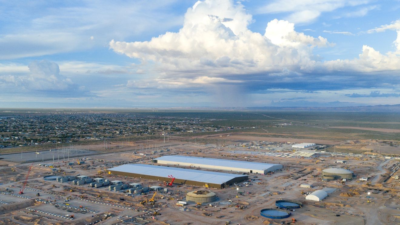 Texas Data Center Expansion Sparks Conflict Over Farmland and Critical Power Infrastructure