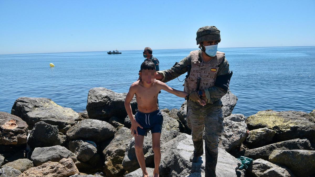 Ceuta Minors Challenge PP-Vox Andalusia Government Amid Calls for Regional Protection
