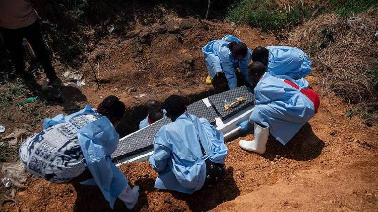 DR Congo Ebola outbreak surpasses 6,000 cases amid security and containment challenges.