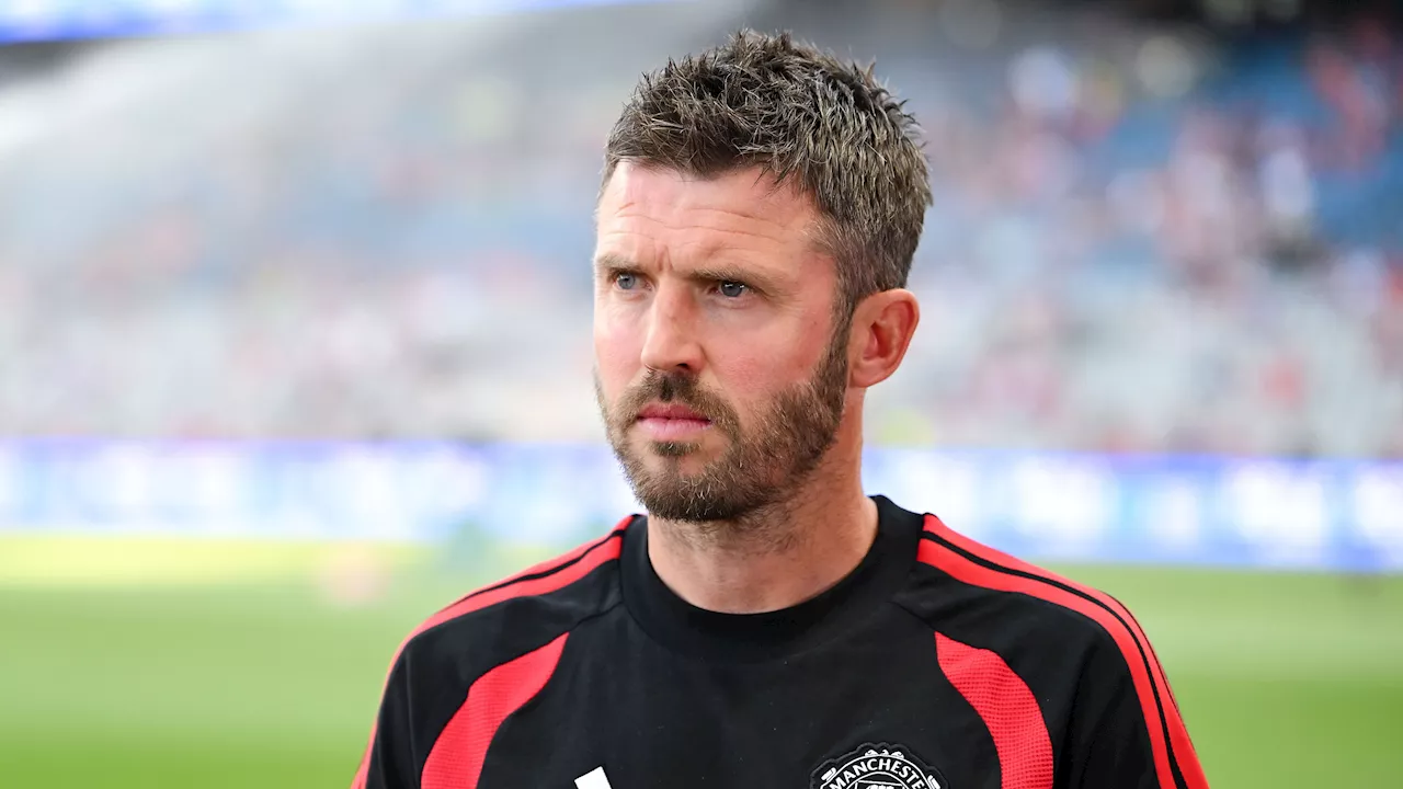 Jamie Carragher Questions Michael Carrick's Ability to Deliver Manchester United a Premier League Title