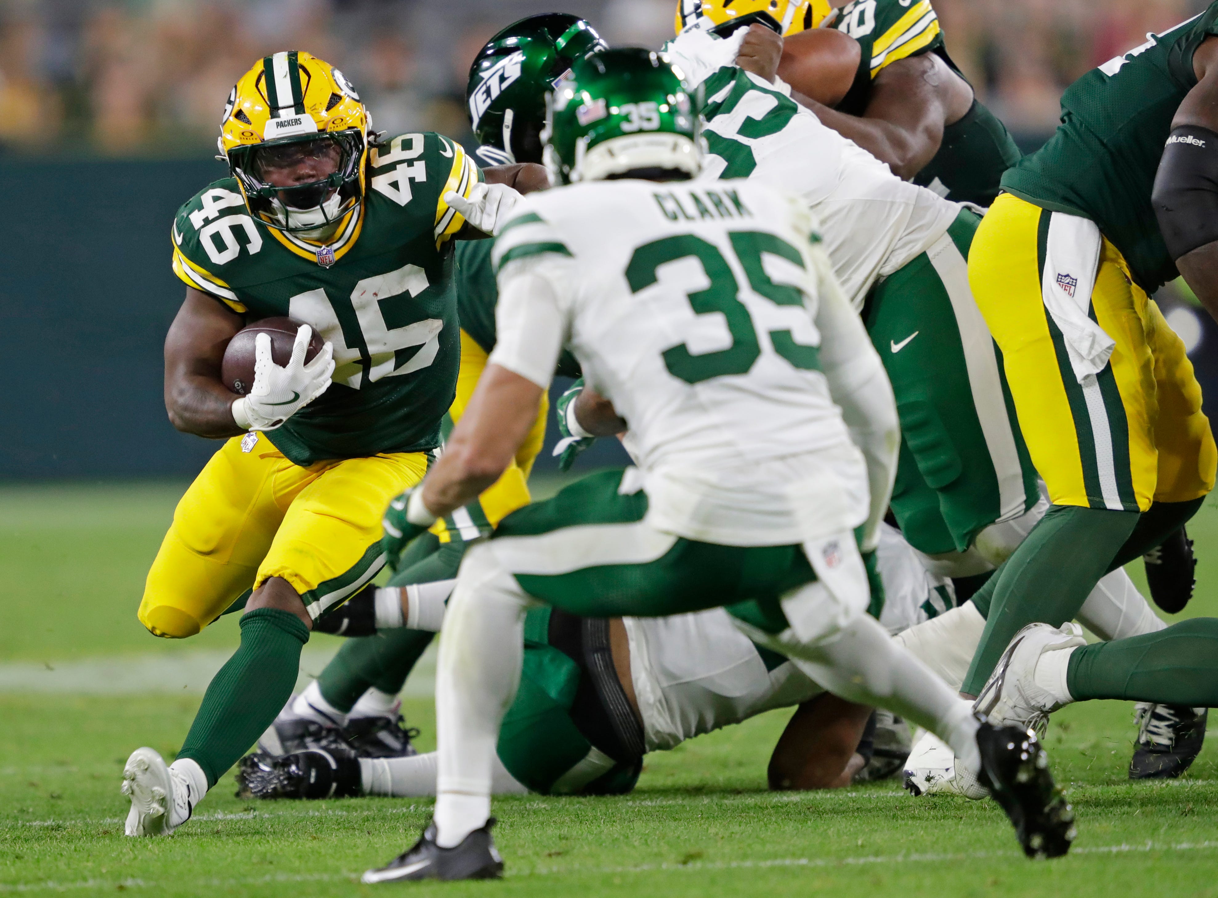 Amar Johnson's Two-Touchdown Preseason Game Heats Up Chargers' Running Back Competition
