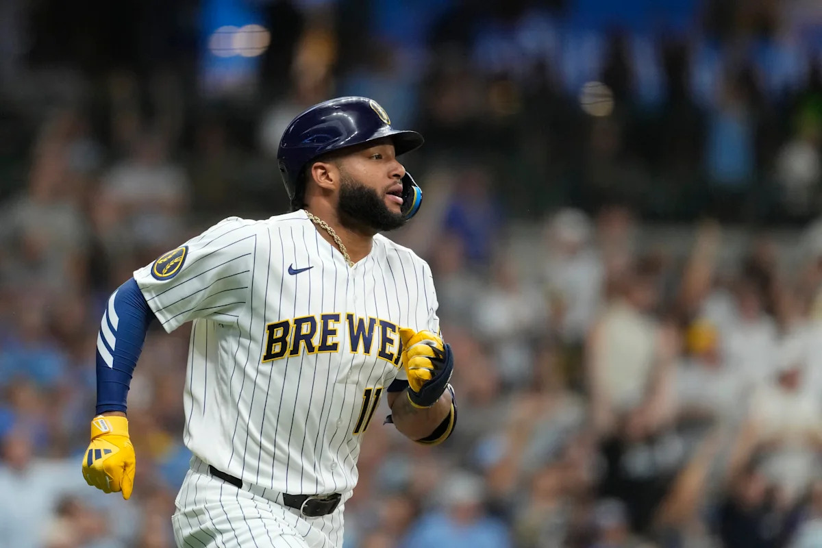 Milwaukee Brewers outfielder Jackson Chourio reaches rare baseball milestone before turning 23.