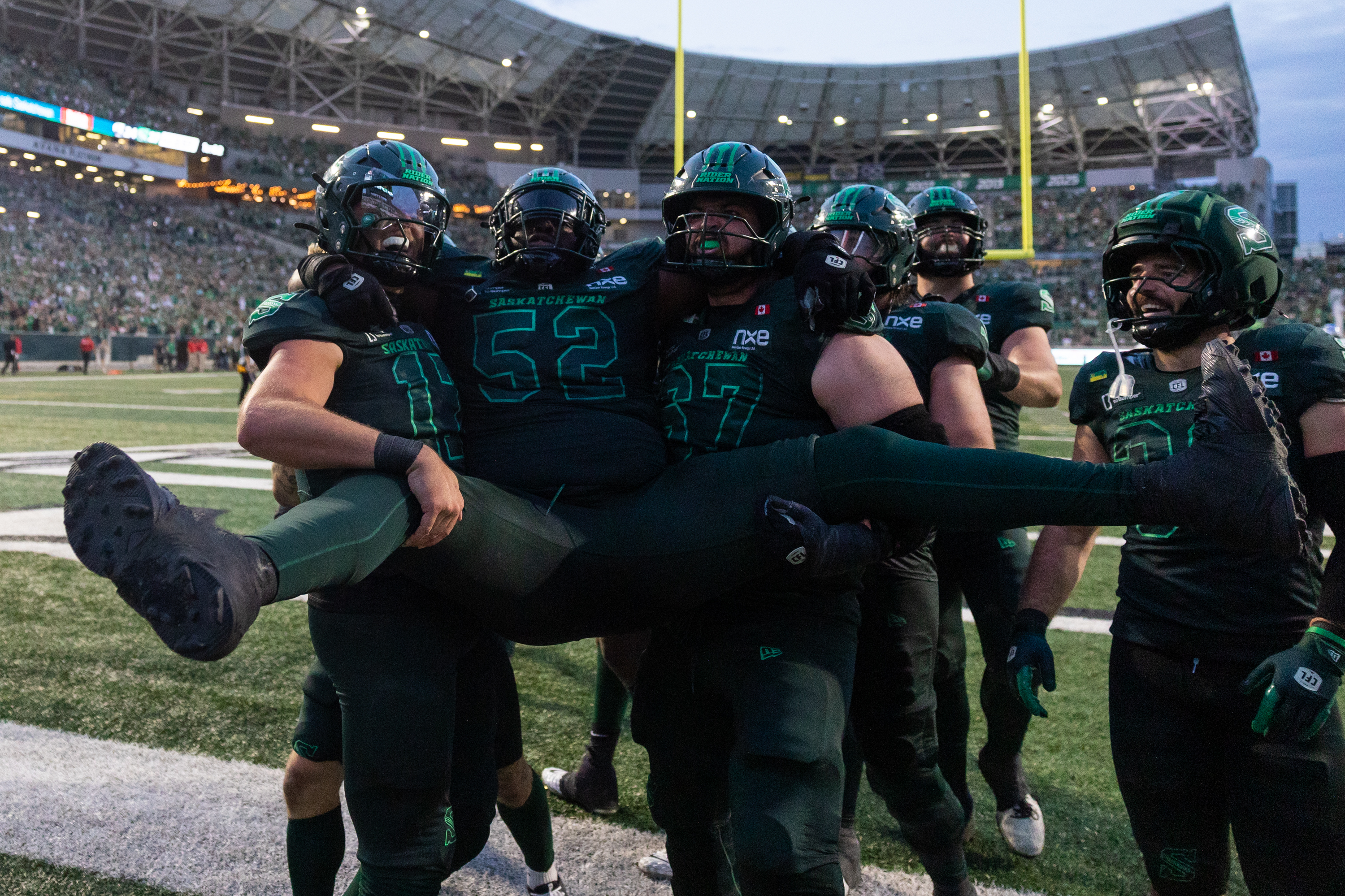 Saskatchewan Roughriders overcome a shaky start to defeat the Toronto Argonauts 28-24