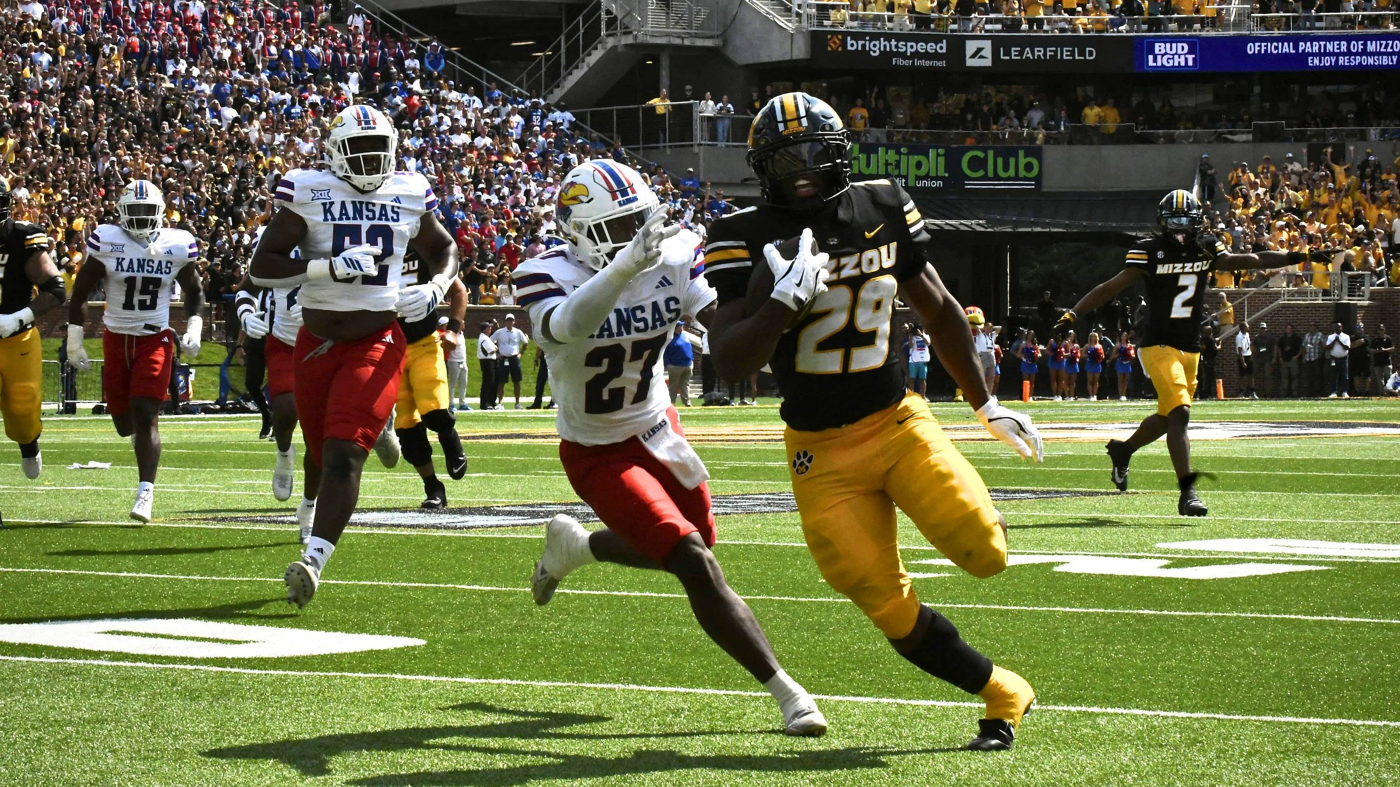 Missouri Running Back Ahmad Hardy to Miss Start of 2026 Season Following Injury