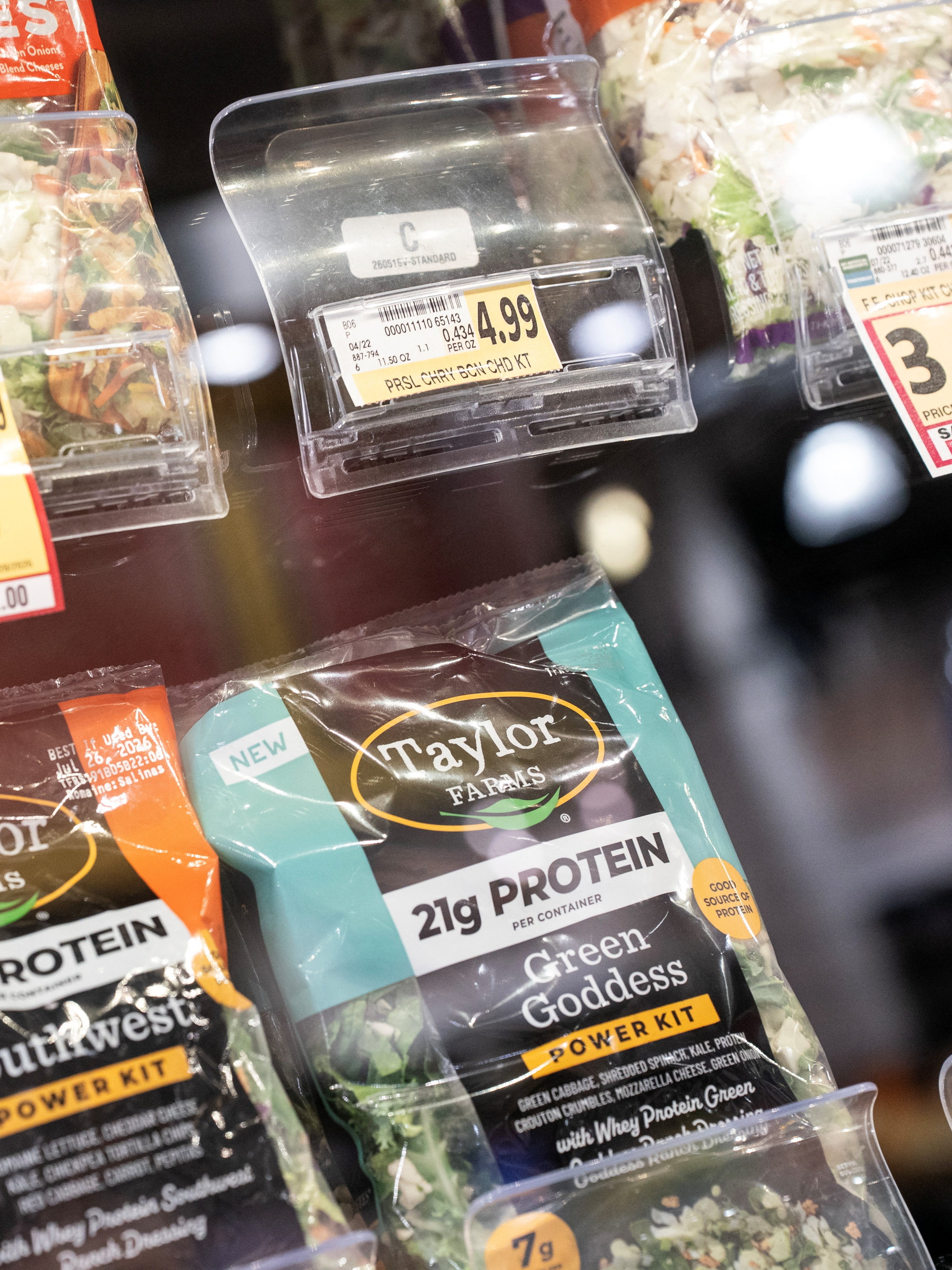 US Diners Avoid Restaurants and Lettuce Sales Drop Due to Cyclosporiasis Outbreak