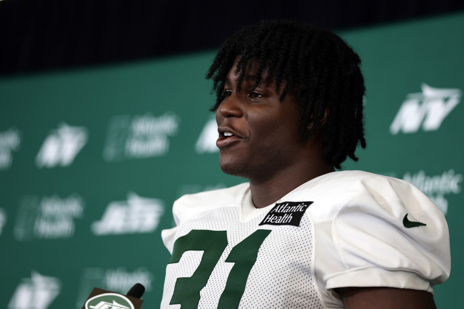 Jets' Second Overall Pick David Bailey Records Three Sacks Early in Training Camp