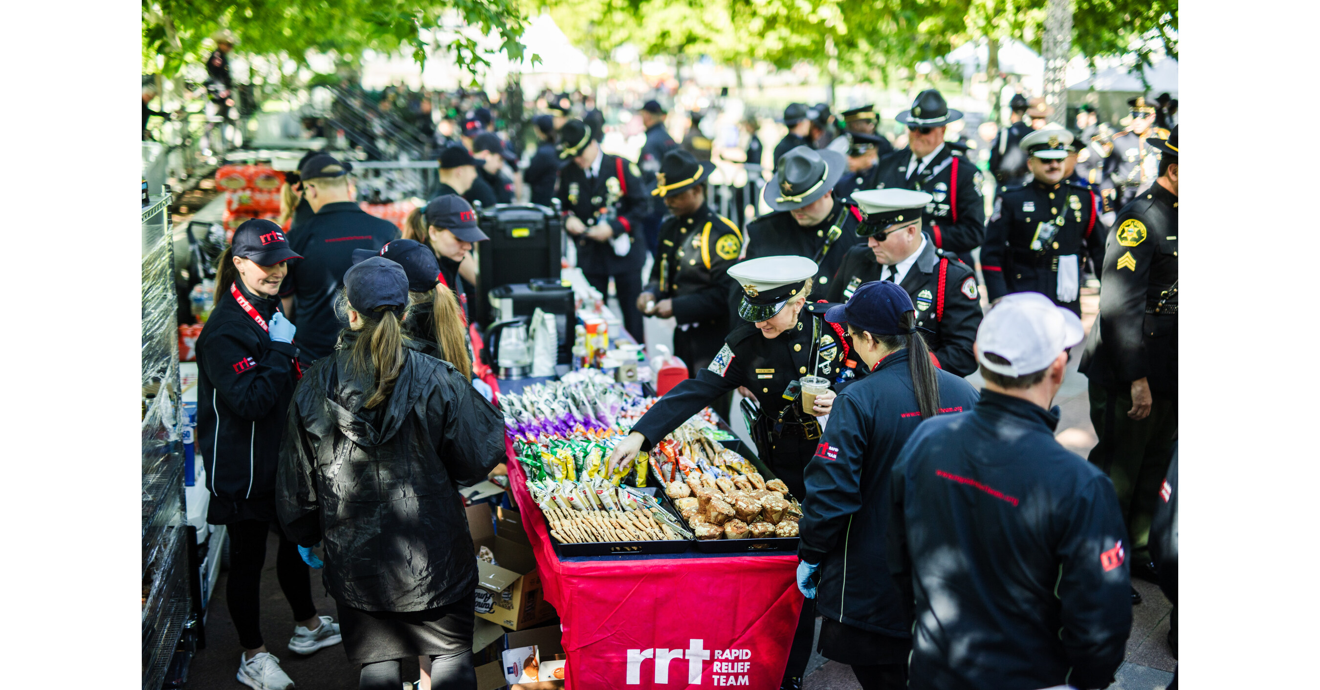 Rapid Relief Team Serves Thousands to Strengthen Police-Community Bonds at National Night Out