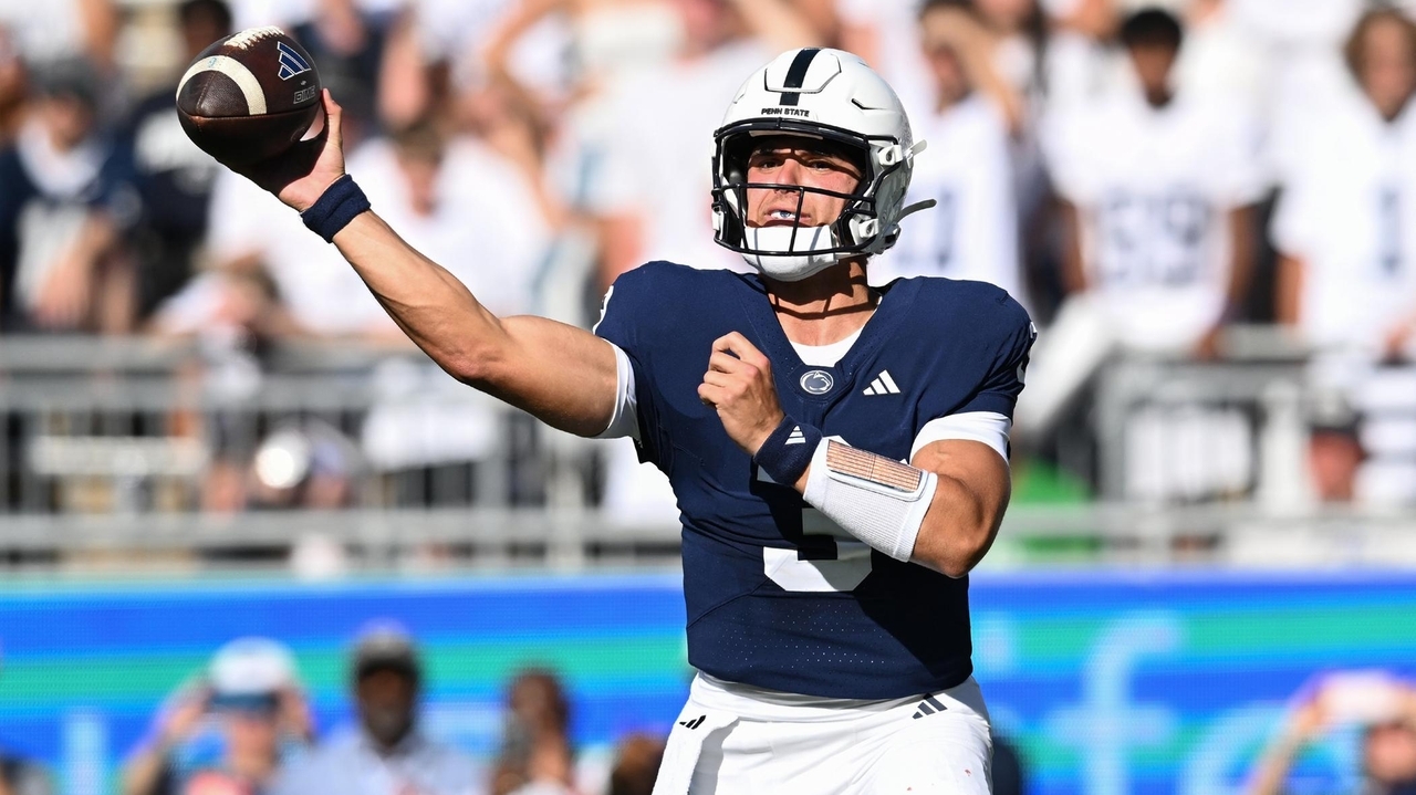Rocco Becht Shines With Four Touchdowns As Penn State Shuts Out Marshall