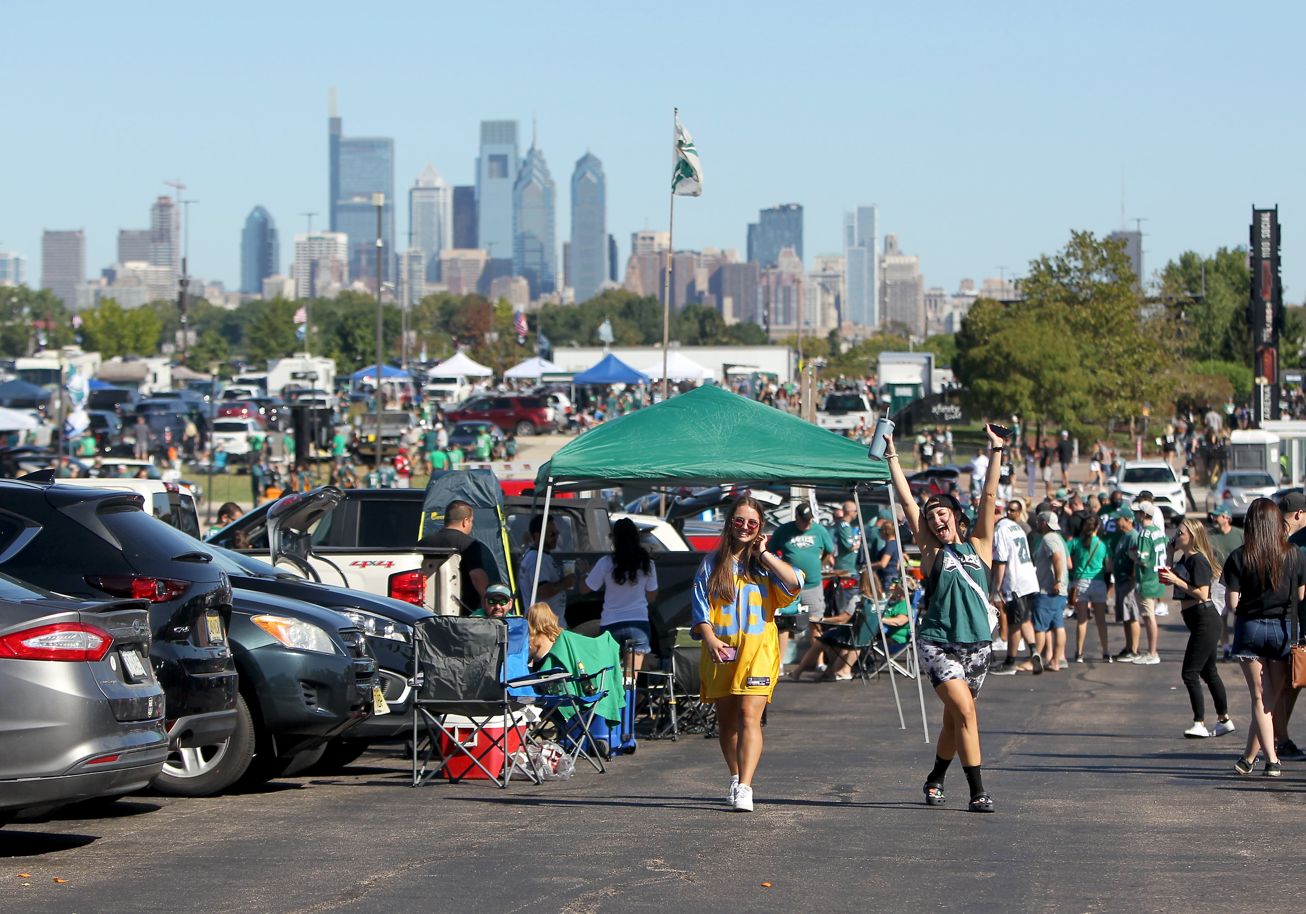 Philadelphia Eagles Implement New Oversized-Vehicle Parking Rules and Assigned Spaces