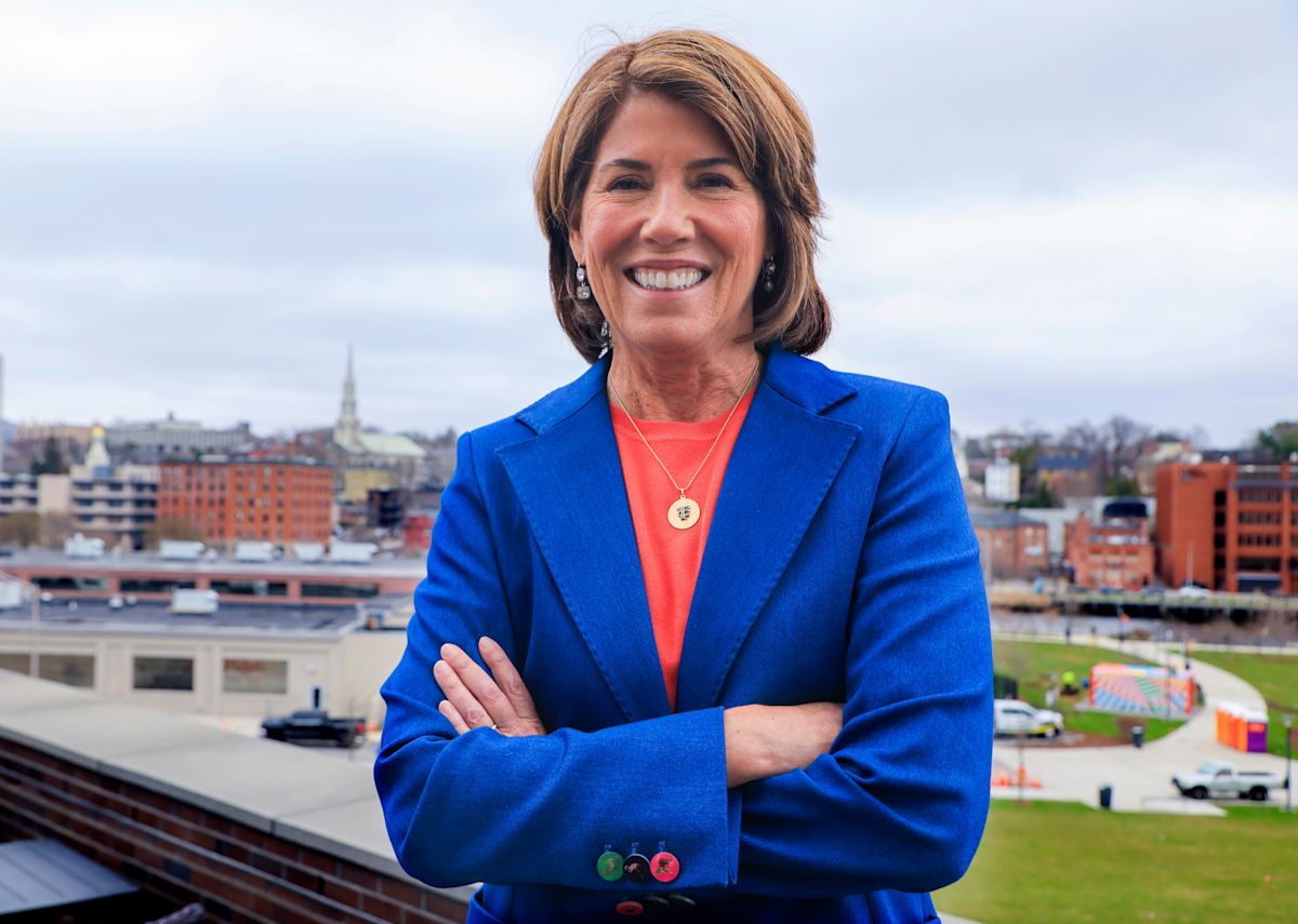 Foulkes Defeats McKee in Rhode Island Primary