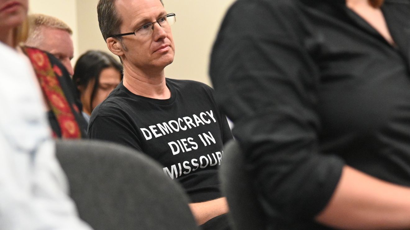 Supreme Court rejects Missouri map change in national fight for House control.