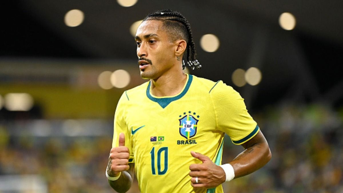 Brazil substituted Raphinha at halftime with right thigh discomfort, raising concerns at Barcelona.