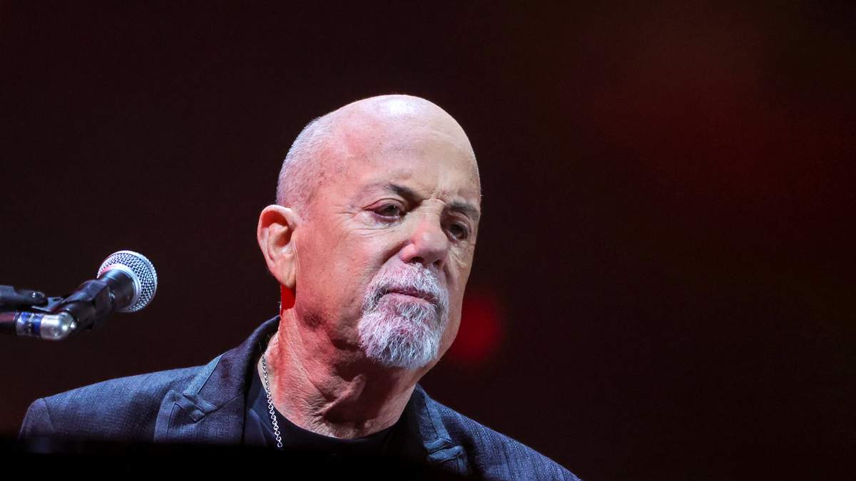 Billy Joel Celebrates Half-Century in Music With Comprehensive New Box Set Release