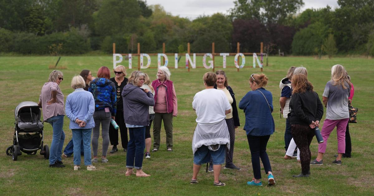 Oxfordshire Village to Hold Symbolic Referendum on Independence From UK