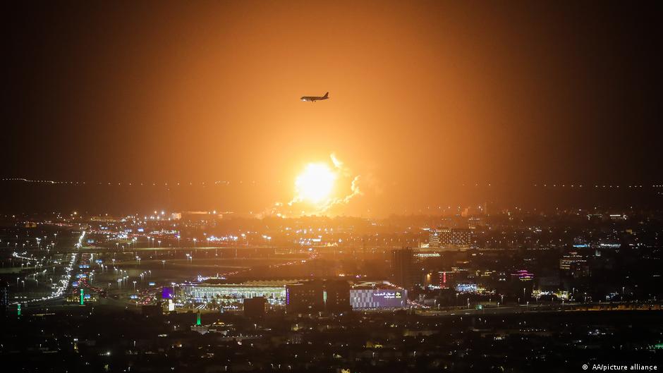 Riyadh Explosions Reported Following Air Defense Alert Amid Regional Houthi Threat