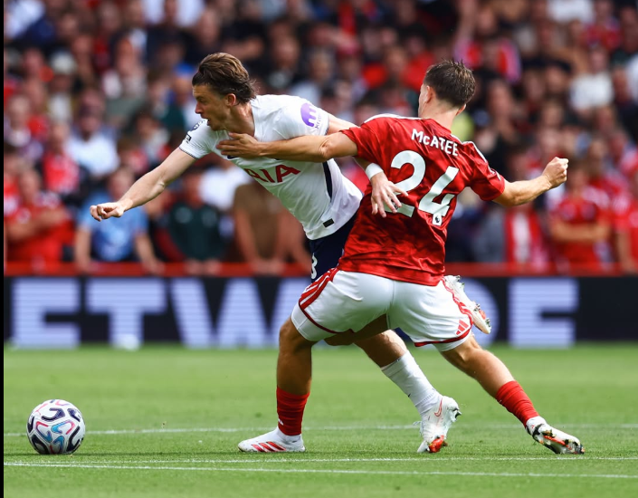 Tottenham Earns First Premier League Point Despite Extending Scoreless Drought to Three Matches