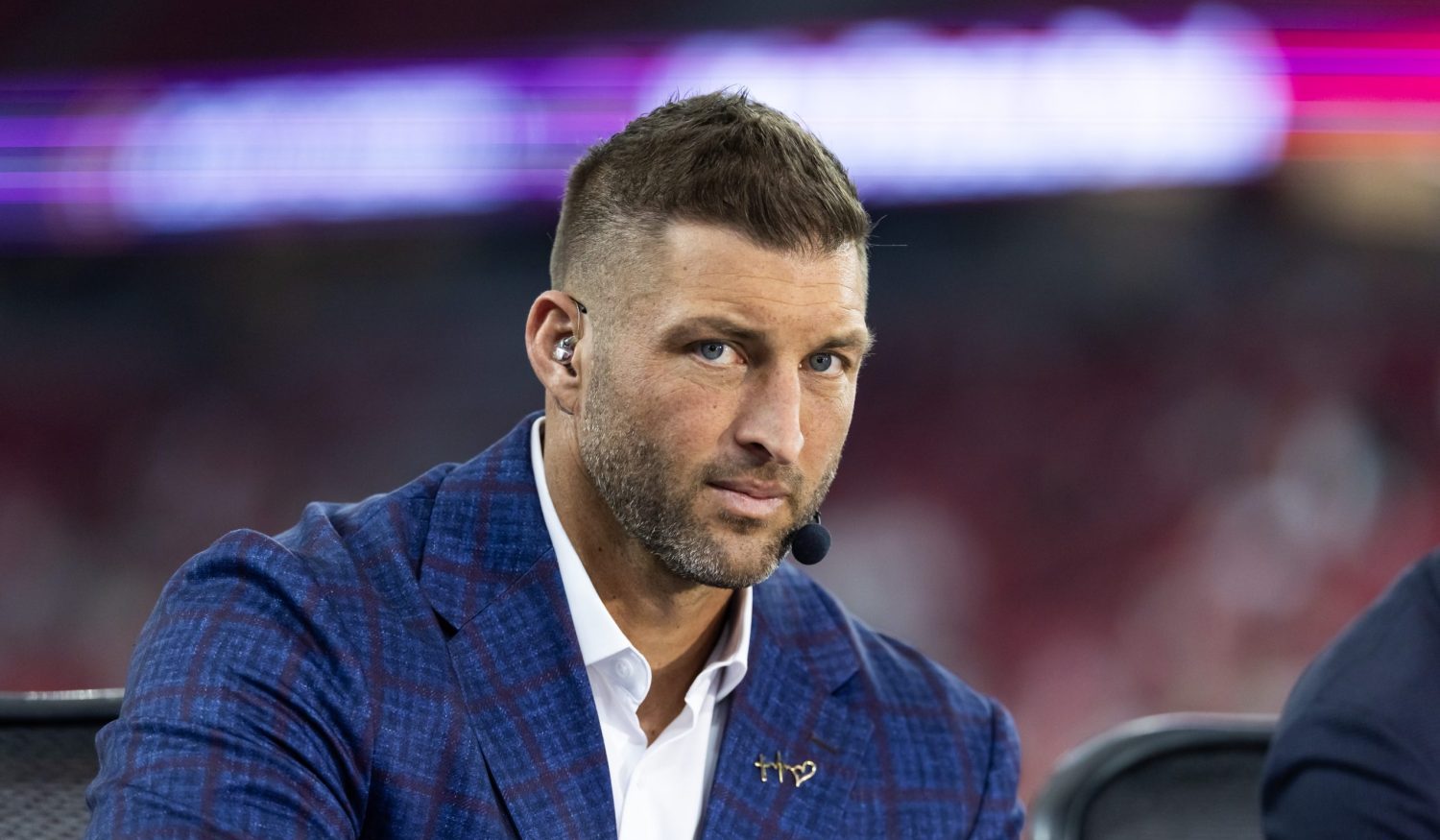 Tim Tebow-Linked Life Surge Events Face FTC Complaints Over Financial Packages