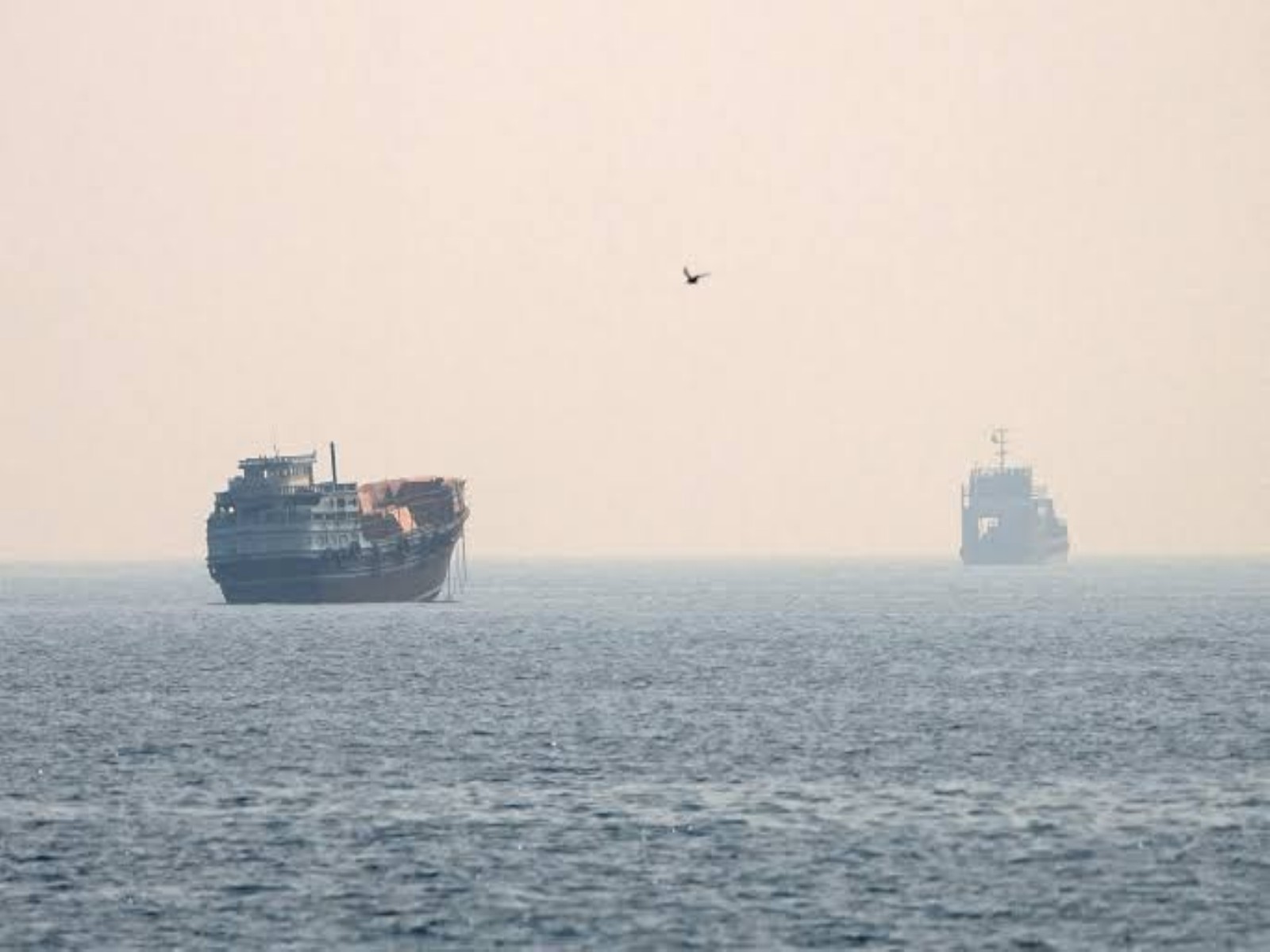 Tanker Struck by Unknown Projectile in Strait of Hormuz, Injuring Two Crew Members