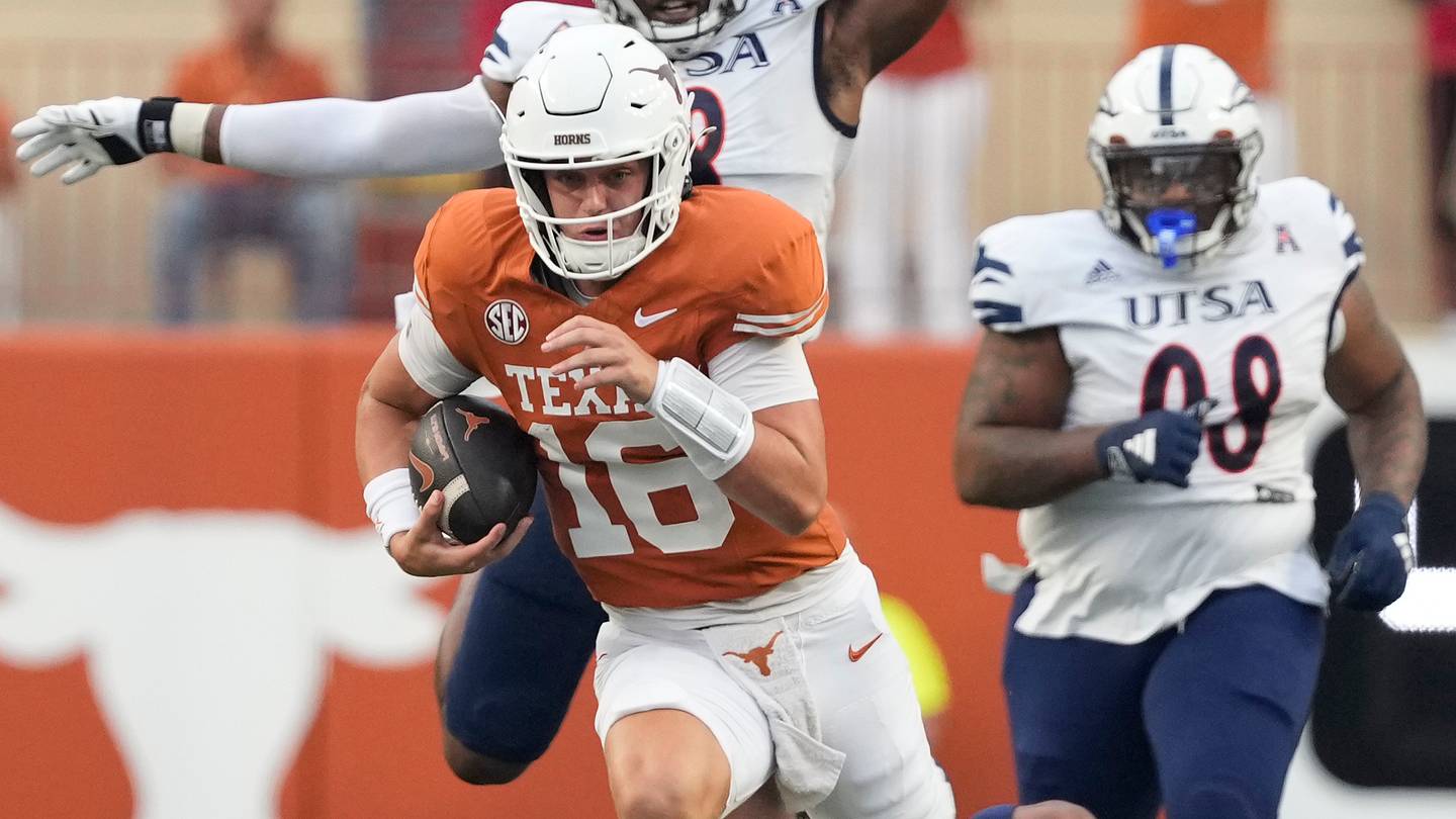 Top-Ranked Texas Hosts Undefeated UTSA to Avoid Post-Ohio State Letdown