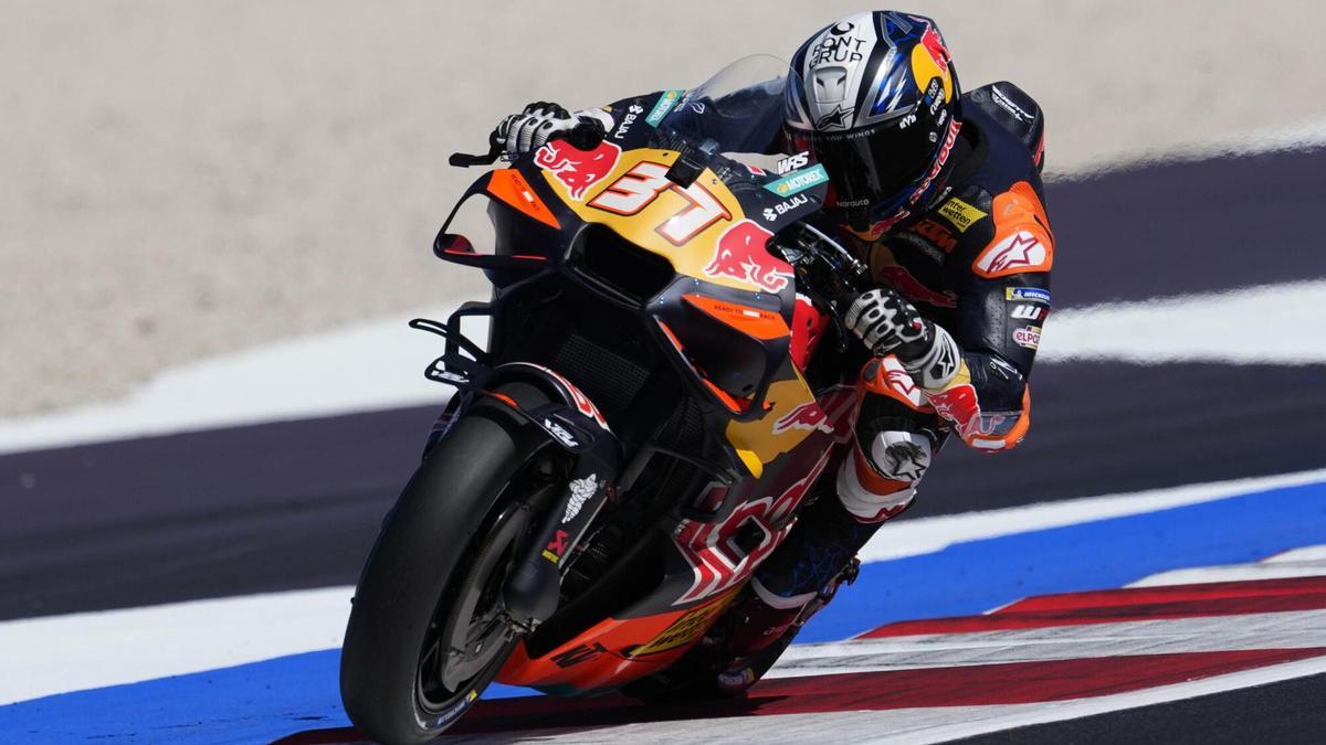 Jorge Martín extends his championship lead as Pedro Acosta claims victory
