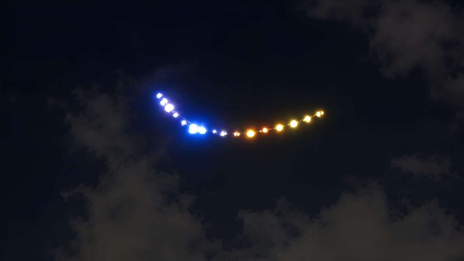 Unverified Objects Reportedly Spotted Over Tehran, Mashhad