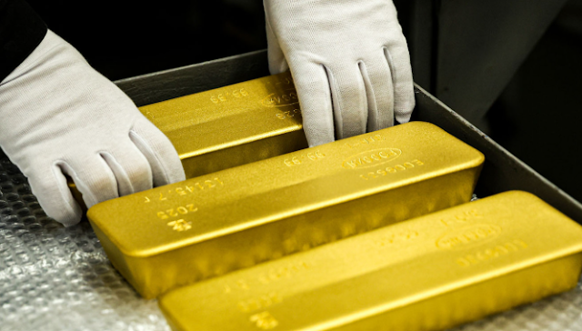 Hong Kong Becomes Major Conduit for Russian Gold Exports as Flows Triple