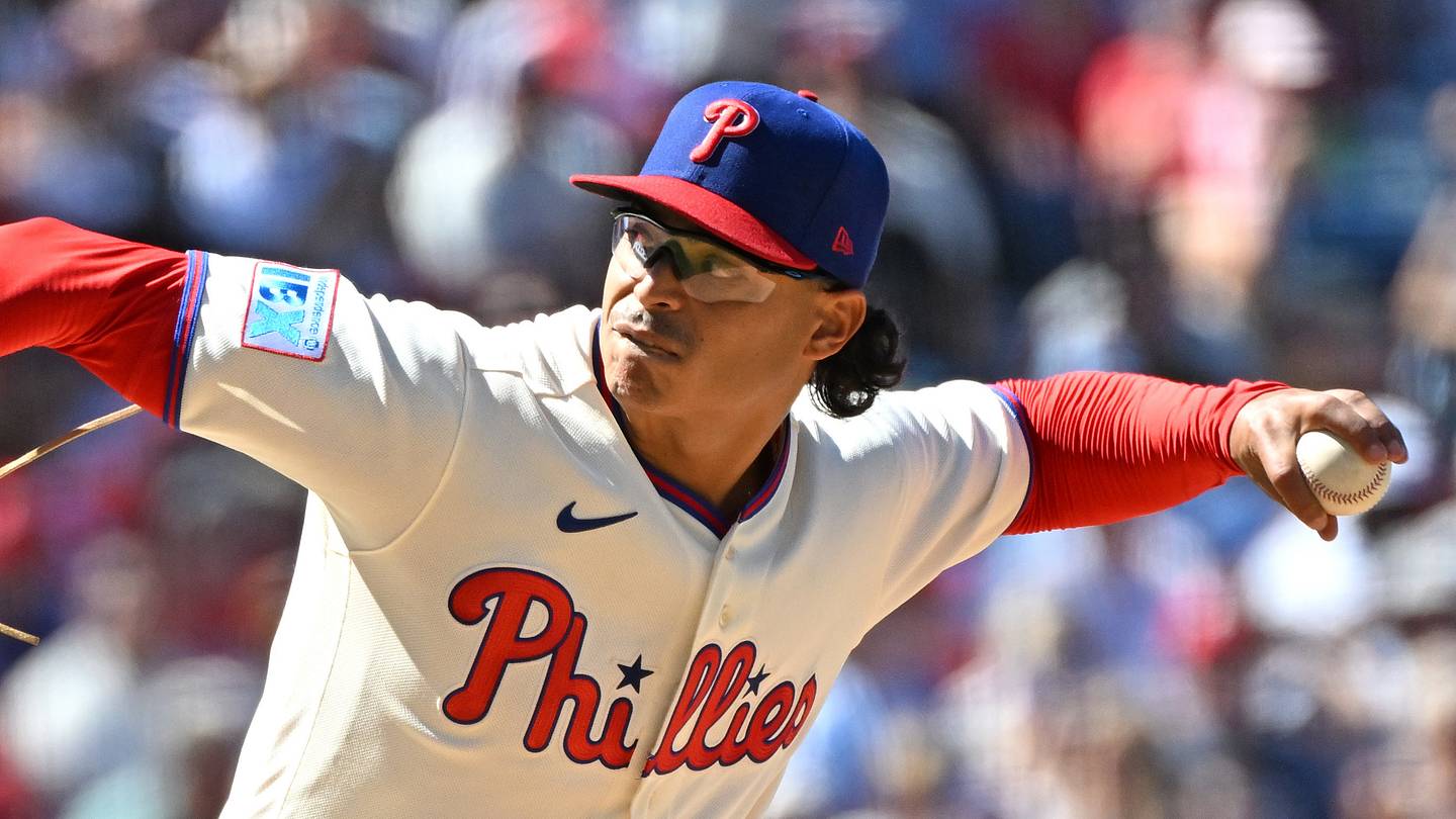 Braves Avoid Rays Sweep, Phillies Close In