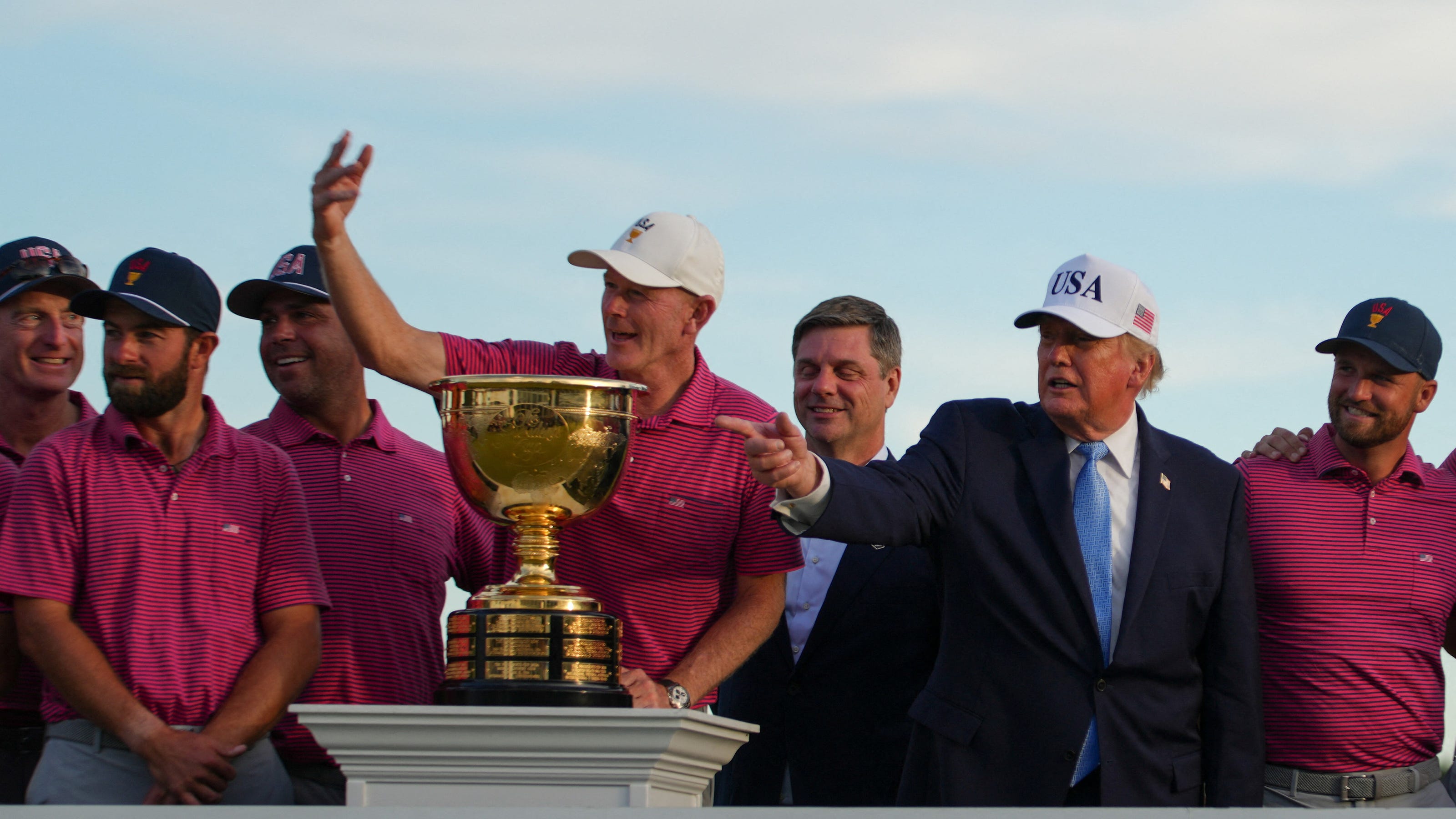 United States Rallies Past International Team to Extend Presidents Cup Winning Streak