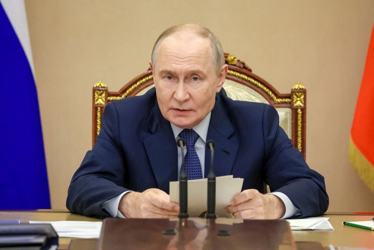 Putin restricts access to Russian energy data amid escalating attacks on infrastructure.