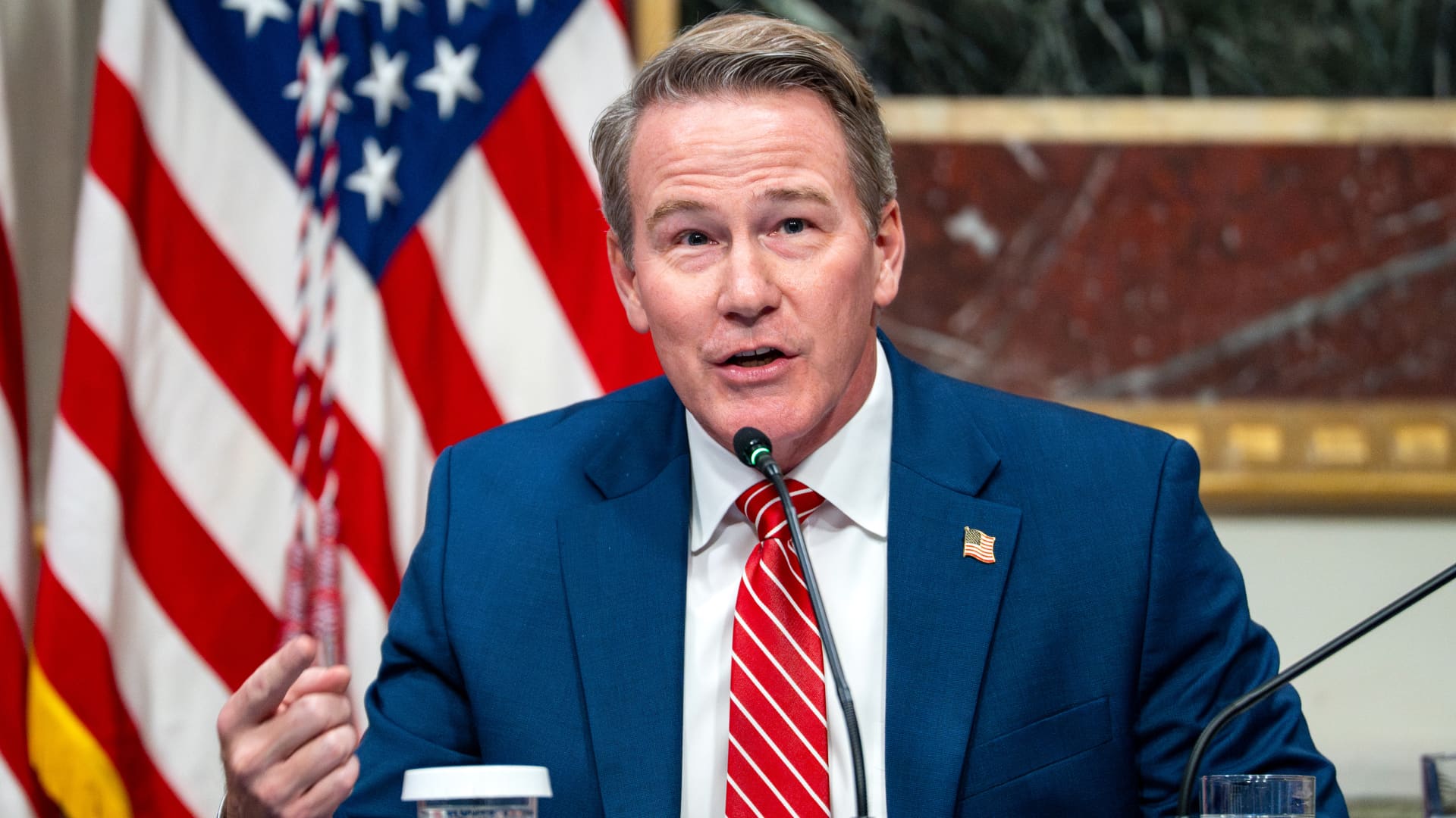 Senate Expected to Vote on Stock Trading Ban and Data Center Bill