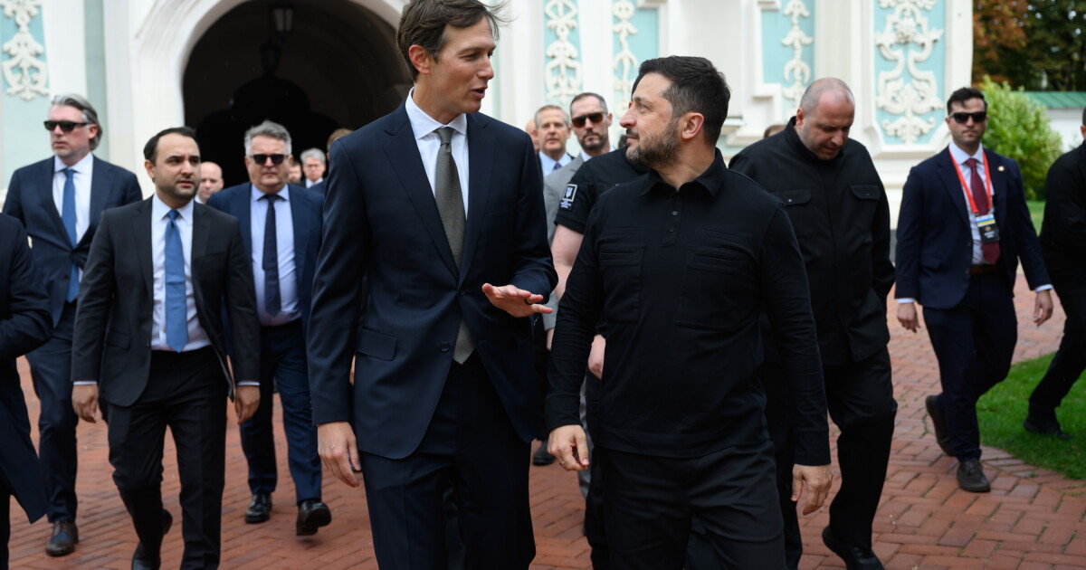 US Envoys Witkoff and Kushner Arrive in Kyiv for First Wartime Visit