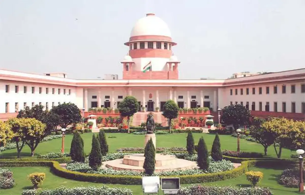 Supreme Court sets strict deadlines for resolving the Trinamool Congress party dispute.