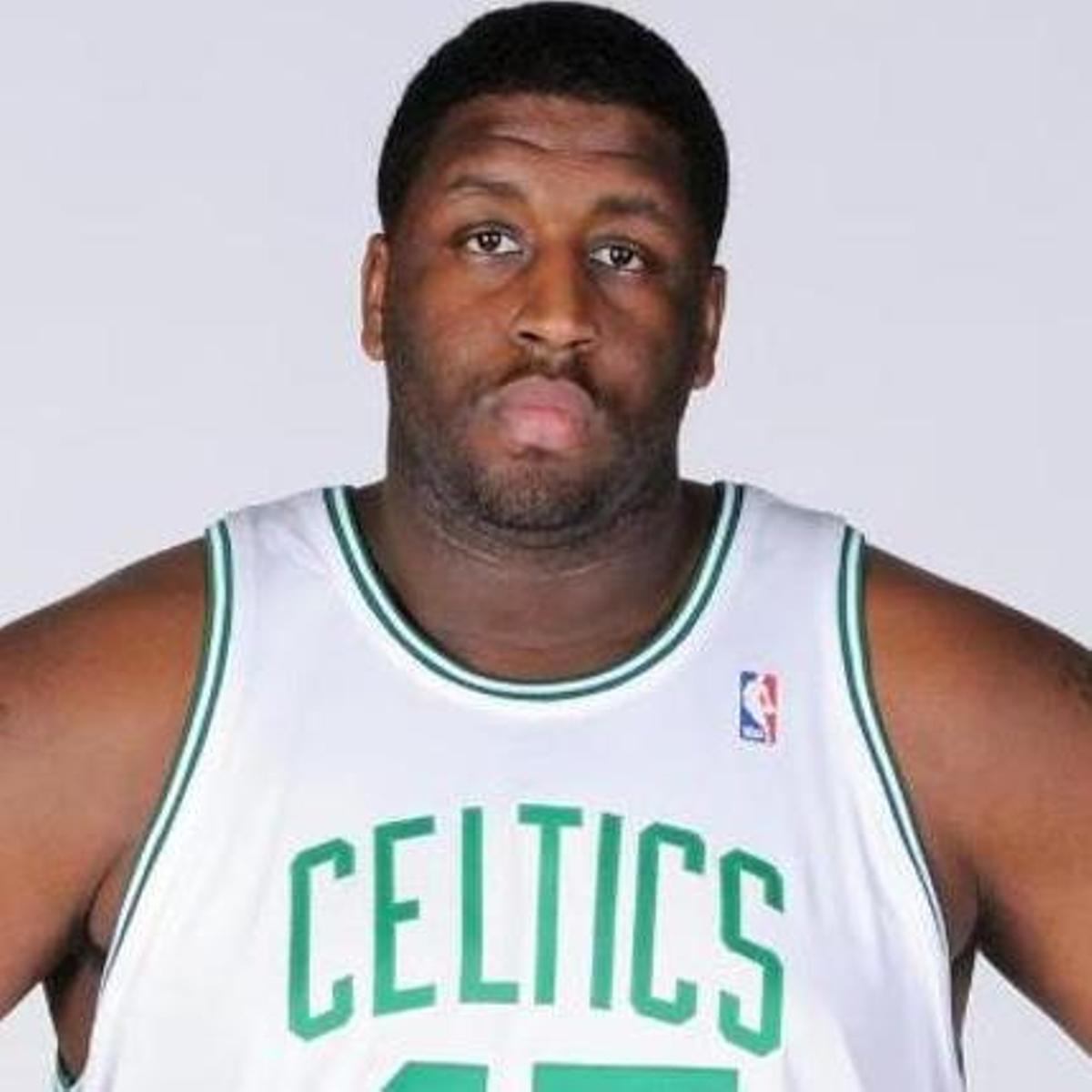 Fallece a los 43 años el exjugador de la NBA Michael Sweetney