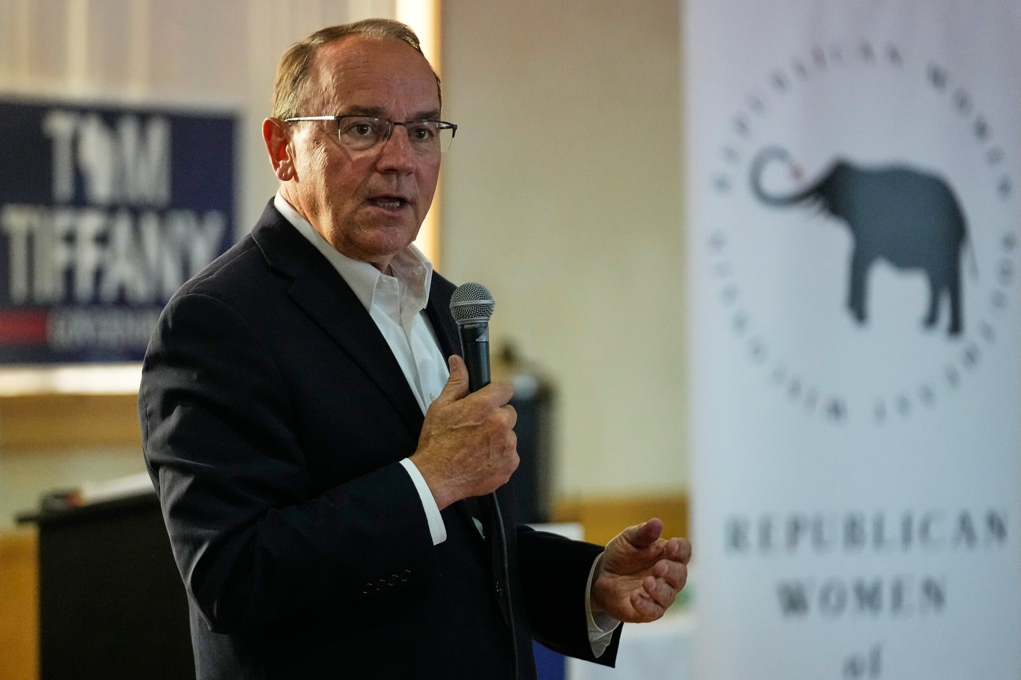 Wisconsin Congressman Tom Tiffany and Pilot Safe After Emergency Lake Landing