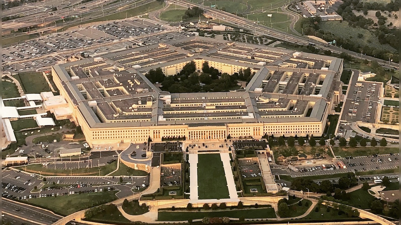 Pentagon Weighs Cutting Up to 40,000 Troops in Europe