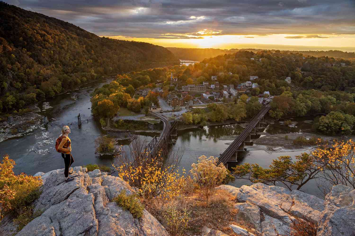 Charming Southern Mountain Towns and Hidden Destinations Draw Fall Travelers and Retirees