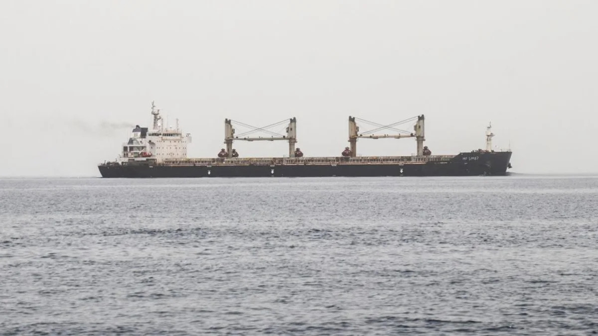 Yemen fighting escalates as fragile truce collapses, threatening vital global shipping corridors