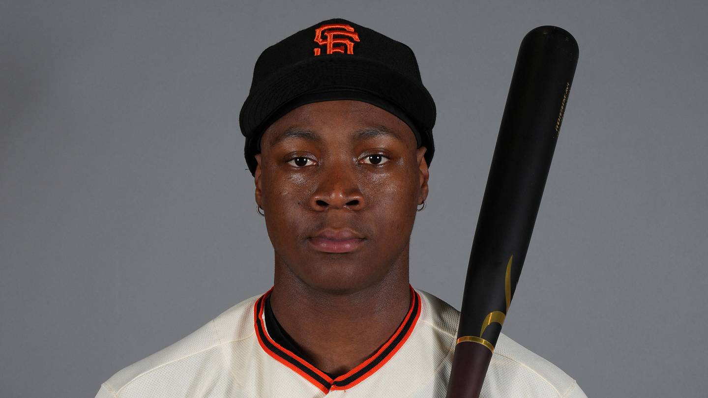 Bo Davidson Records Historic Debut as San Francisco Giants Defeat Minnesota Twins