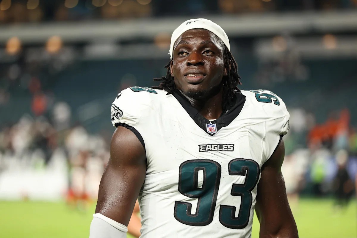 Philadelphia Eagles complete their 17-man practice squad by adding four new players.