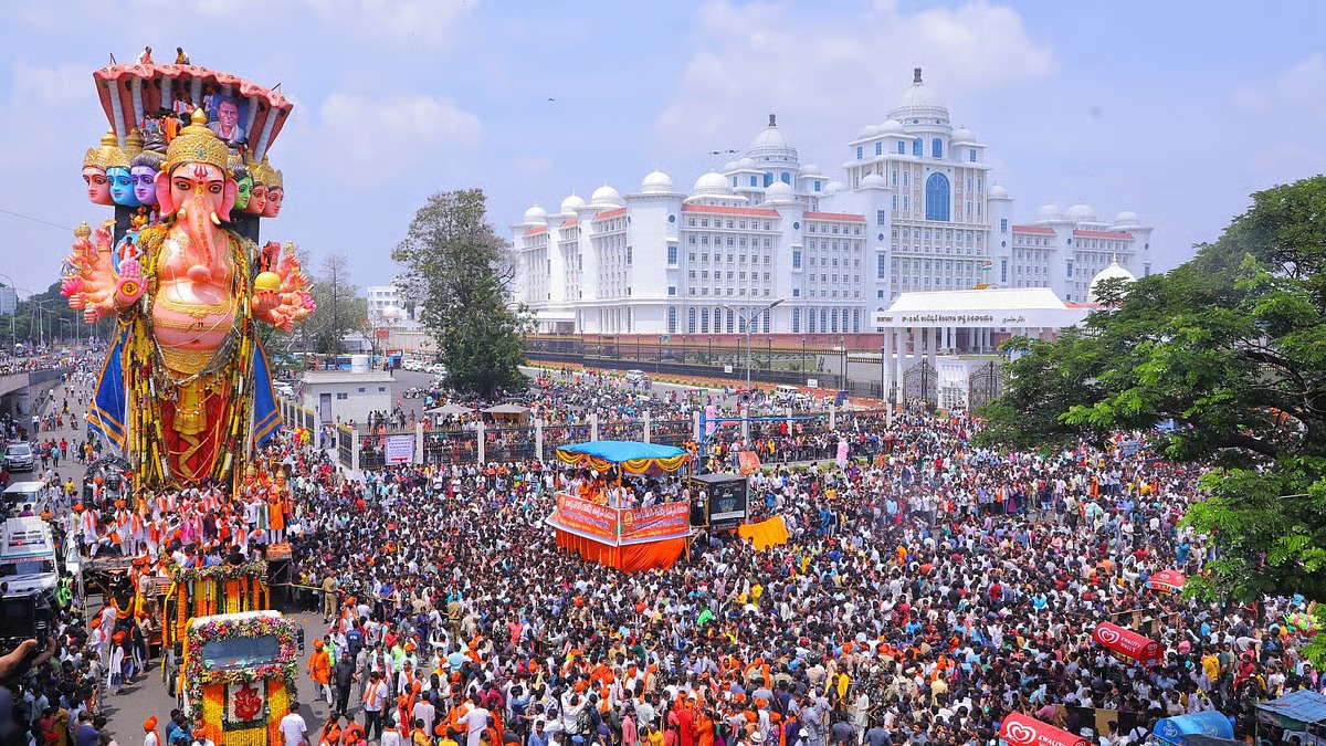 Indian Cities Deploy AI Surveillance and Thousands of Officers for Ganesh Immersions
