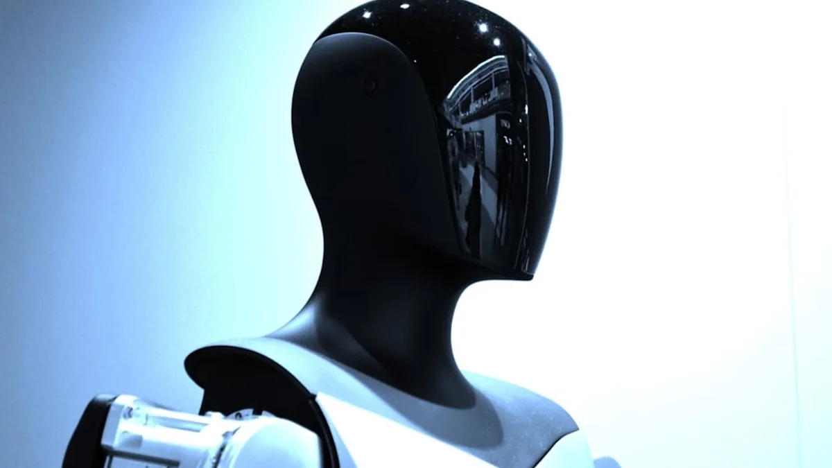 Tesla ramps up humanoid robot production while facing significant manufacturing and commercialization hurdles.