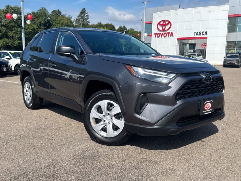 Latest Car Listings and Buying Guides Cover Popular SUVs and Sedans