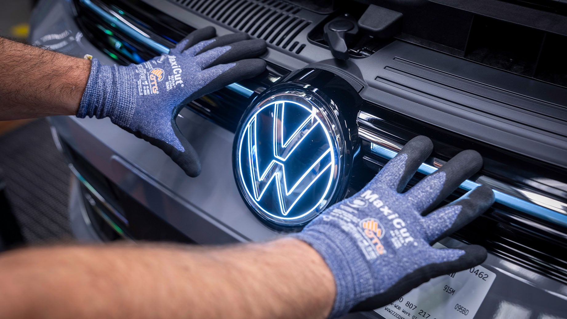 Volkswagen and Gotion Plan €3.2 Billion Investment in Three Battery Ventures