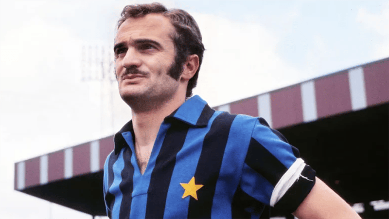 Italian football legend and Inter Milan star Sandro Mazzola dies at the age of 83.