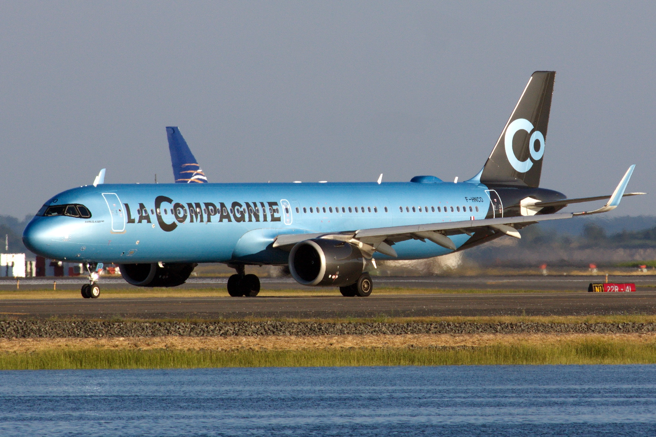 La Compagnie Launches Nonstop All-Business Class Flights Between Düsseldorf and Newark