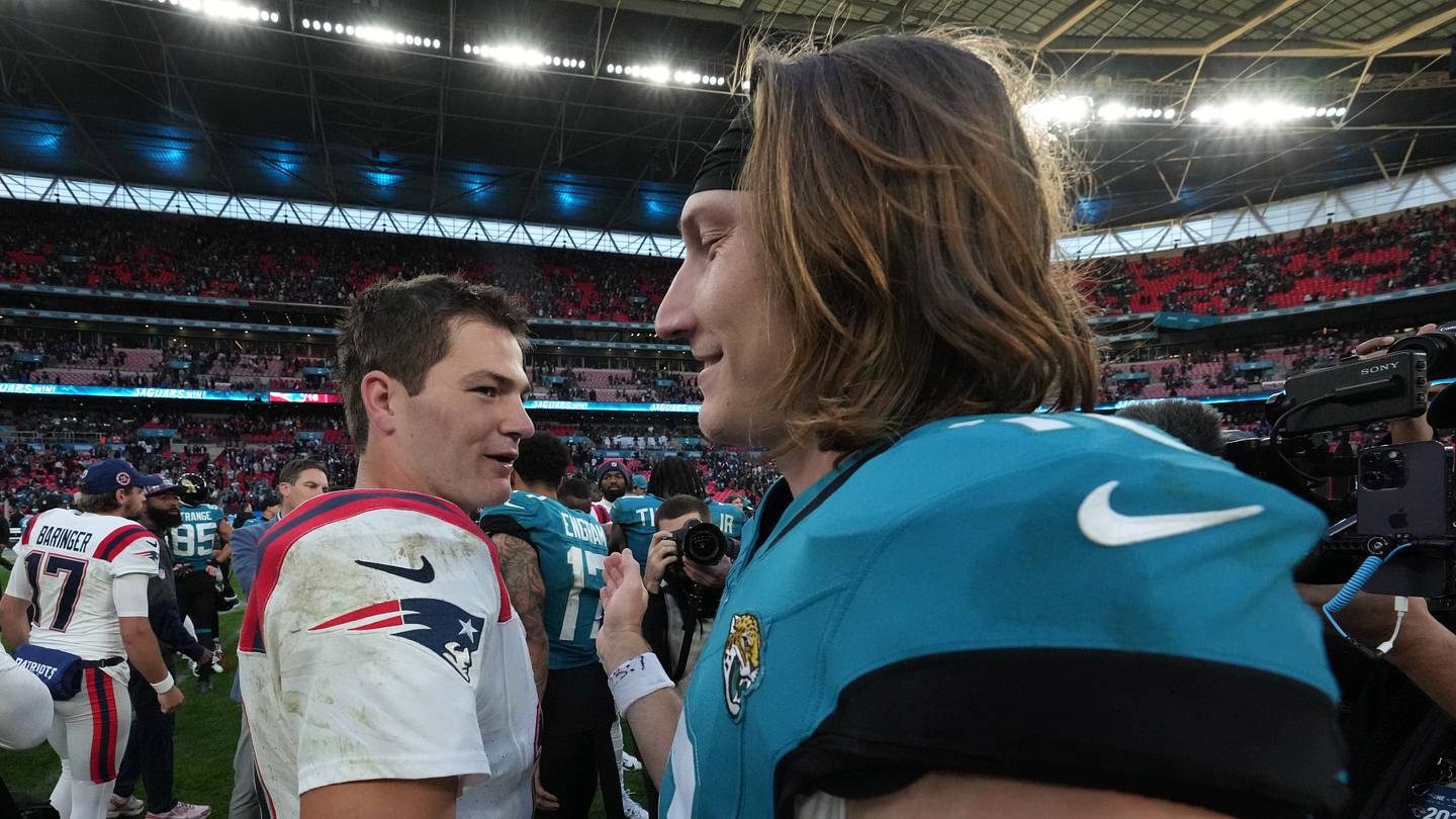 Patriots Visit Jacksonville to Face Jaguars and Elite Returner Parker Washington on Sunday