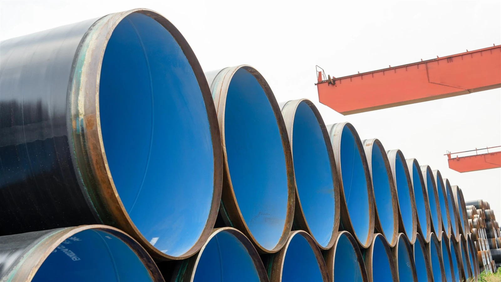 LSAW Steel Pipes Support Large-Scale Energy and Marine Infrastructure Projects Worldwide